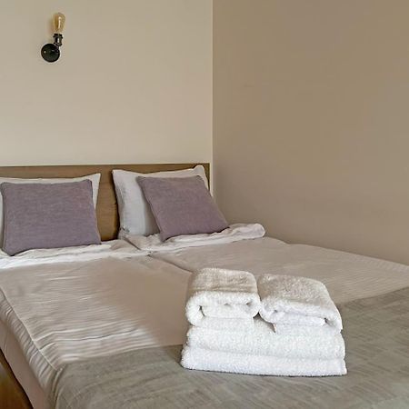 City Center Living In Yerevan Apartment Ngoại thất bức ảnh