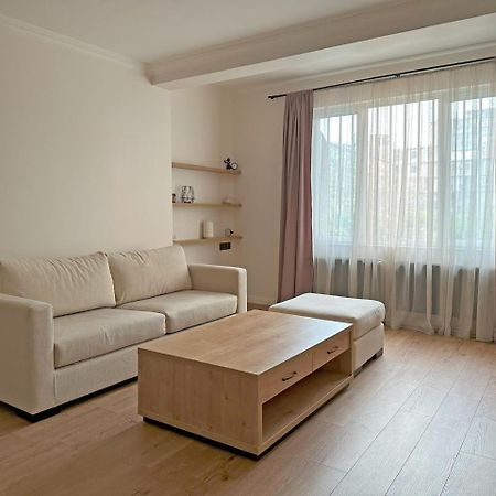 City Center Living In Yerevan Apartment Ngoại thất bức ảnh